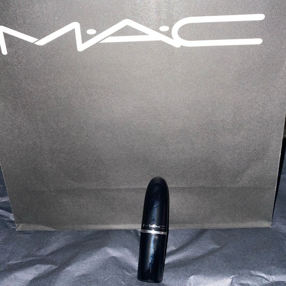 Sold - Picture 3 of 6